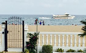 Boutique Home The Beach